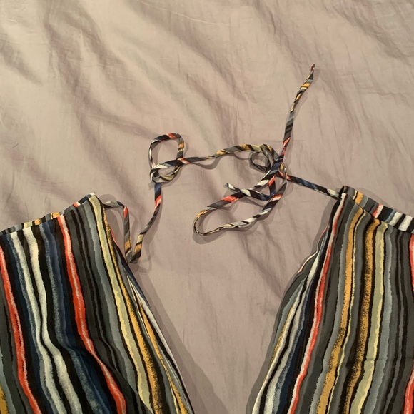 Unique striped jumpsuit - Picture 7 of 10